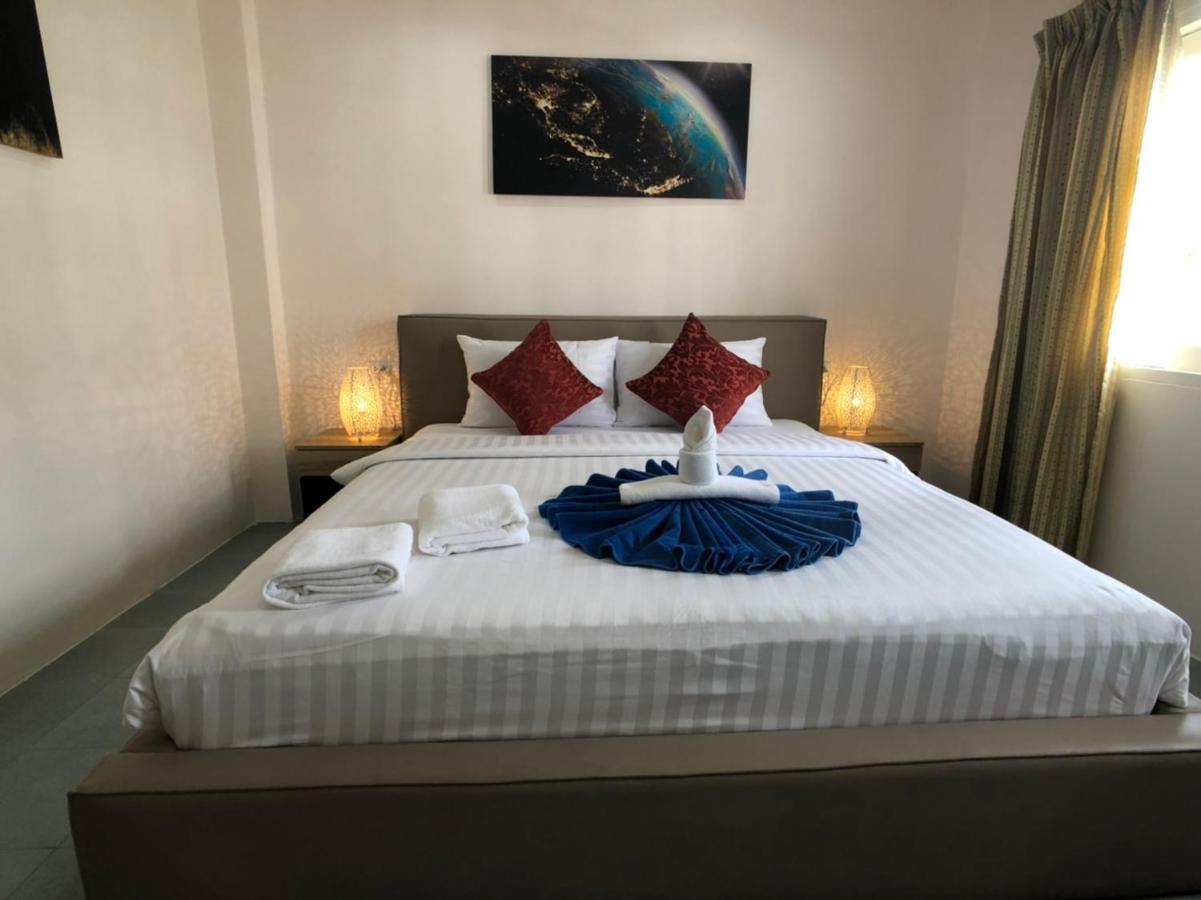 Inn Dulgence Patong Exteriör bild