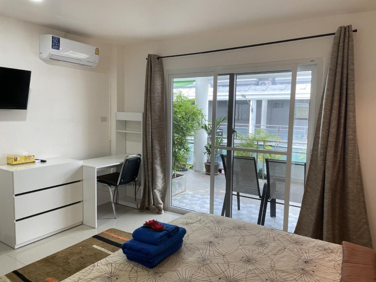 Inn Dulgence Patong Exteriör bild